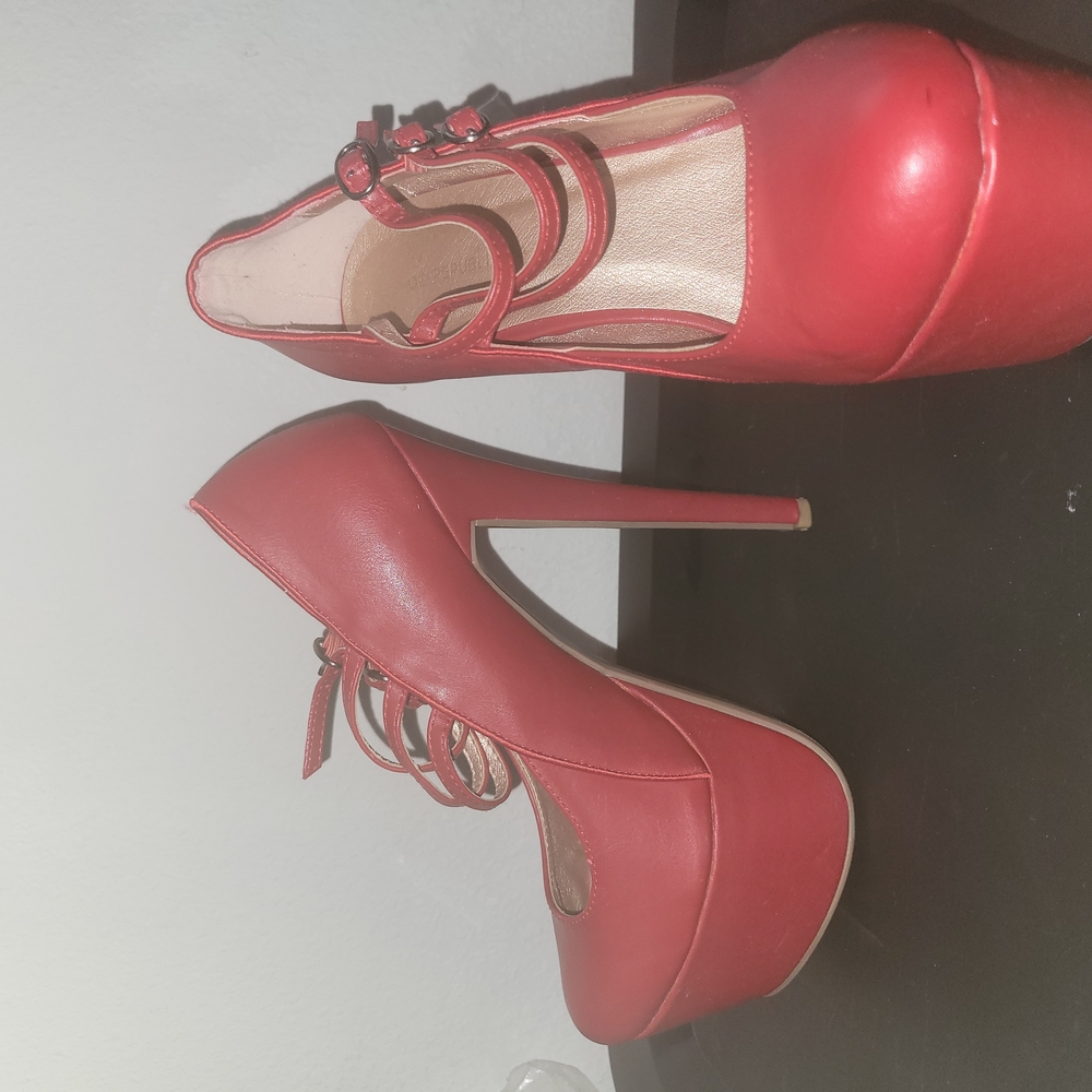 Elegant Red Women's Heels